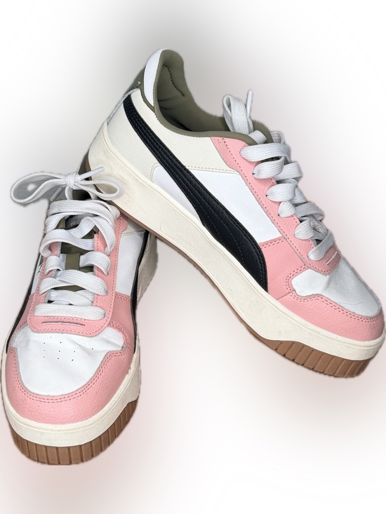 Puma Shoes - Puma Carina Street Sneakers nwot